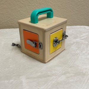 LOVEVERY: Lock Box